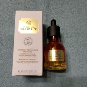 The Body Shop Oils of Life Revitalizing Facial Oil